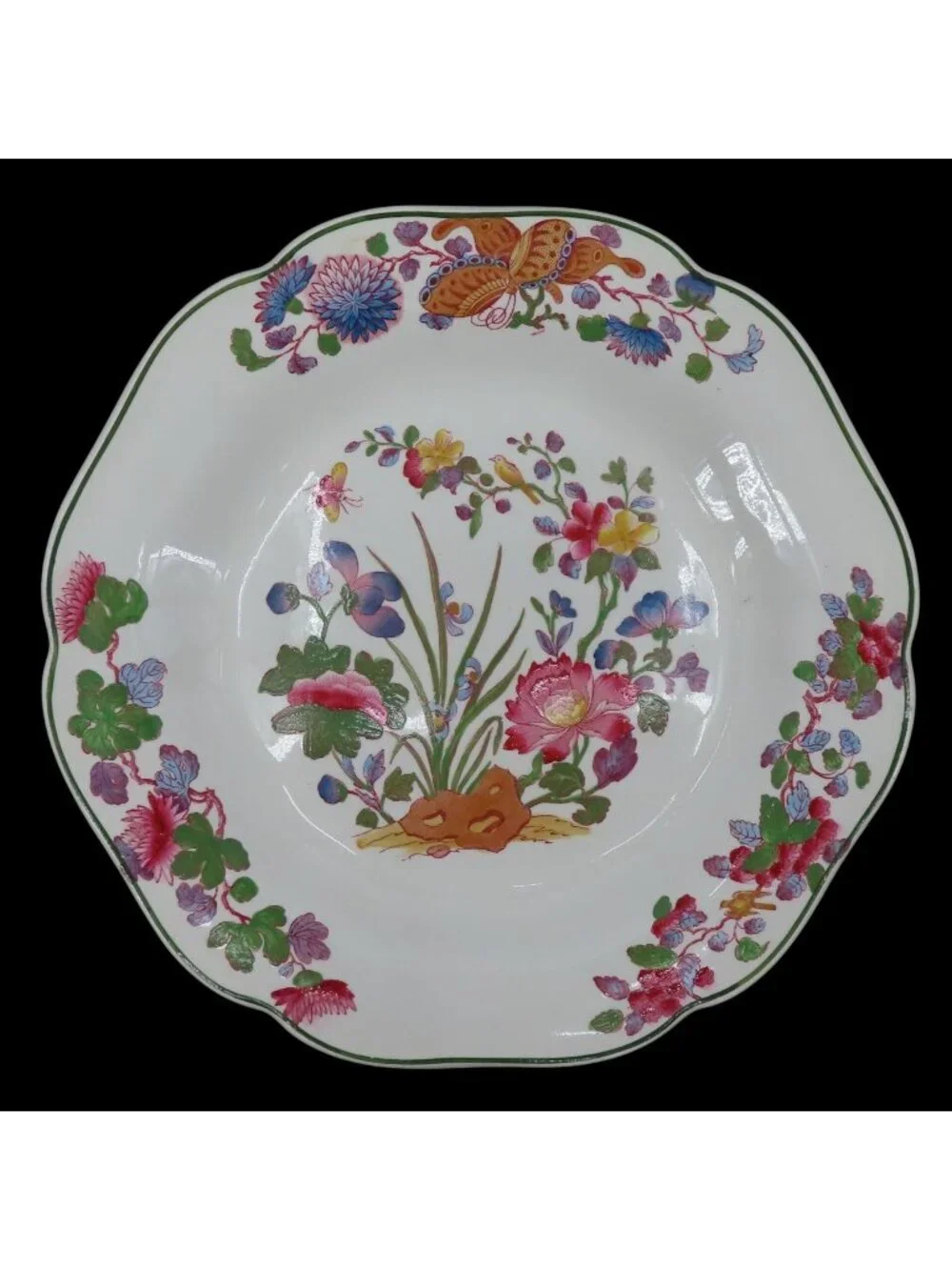 Wedgwood Ethuria England AL5557 Oriental Flower Floral Bird Scallop Edge Plate
